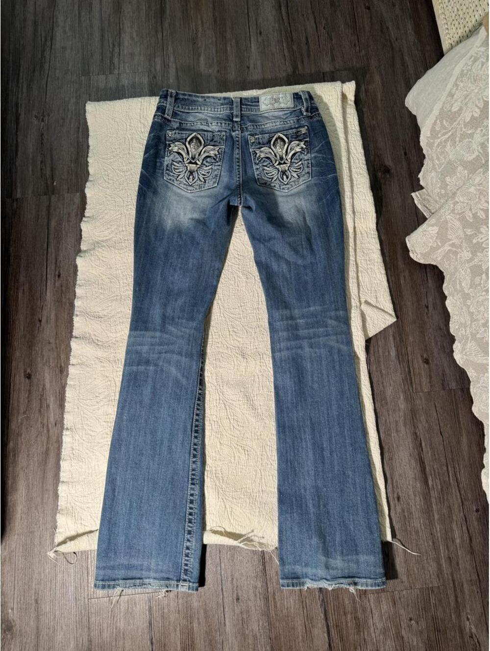 Miss Me Women's Blue and Navy Jeans